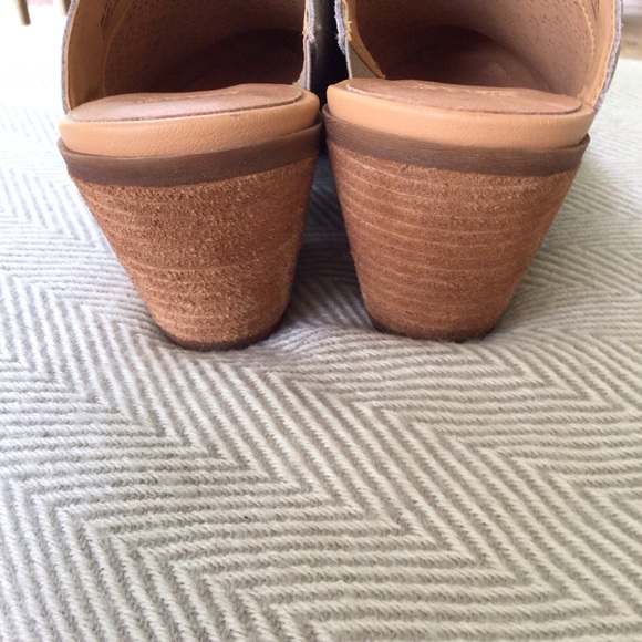 FRYE AND CO LEATHER CLOG/MULES SZ 9 like new western - Picture 4 of 5